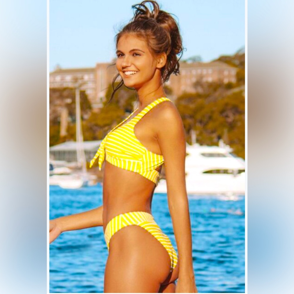 NWT Cupshe bikini set , yellow , L